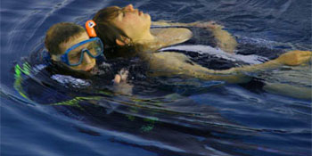 Take the PADI Rescue Diver Course